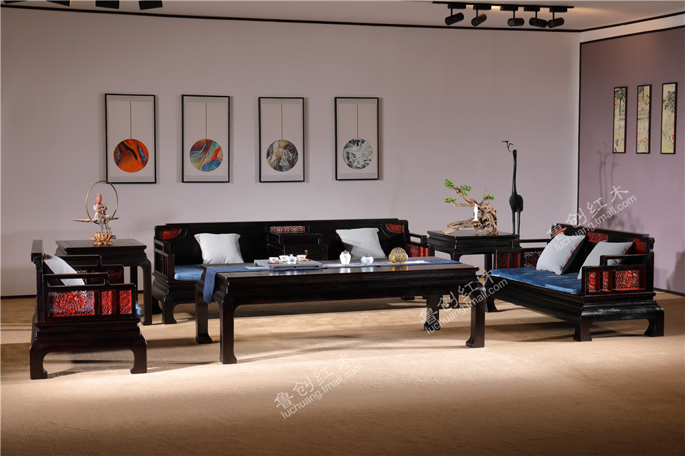 三陽(yáng)開泰沙發(fā)